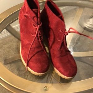 G.H. Bass Cali Wedge Chukka Booties